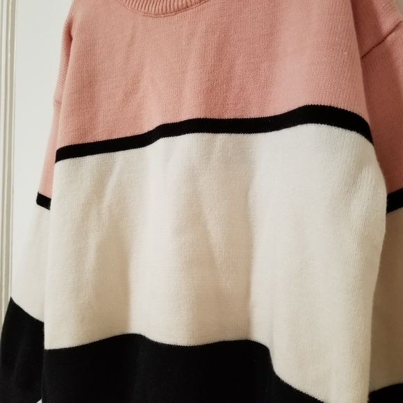 Sweater - Picture 2 of 4